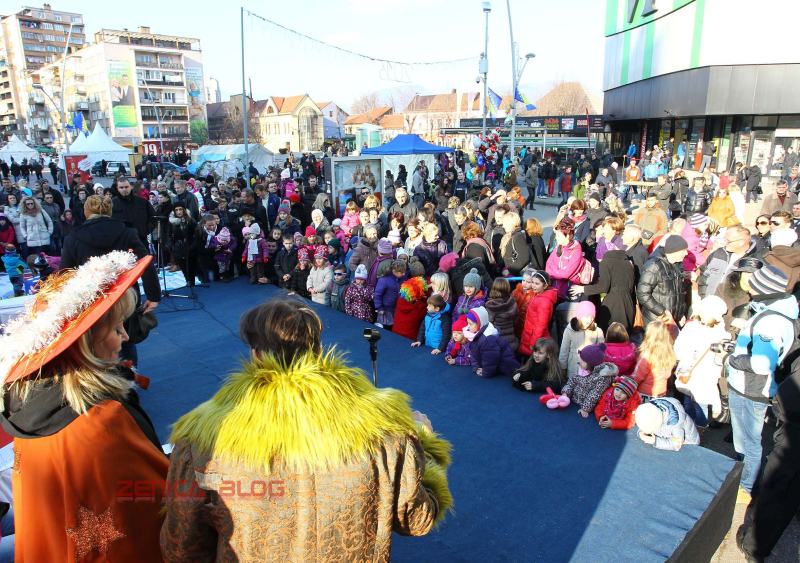 Novogodišnja zabava za mališane